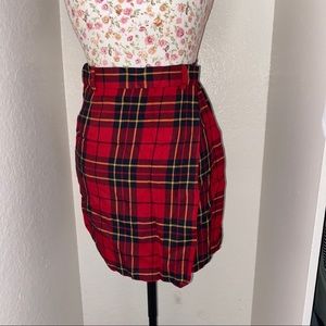 GAP Plaid wrapped skirt